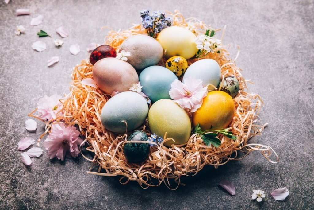 Wine Maven | easter eggs dyed with natural ingredients from red cabbage onion spinach berries turmeric coffee t20 ynAY46